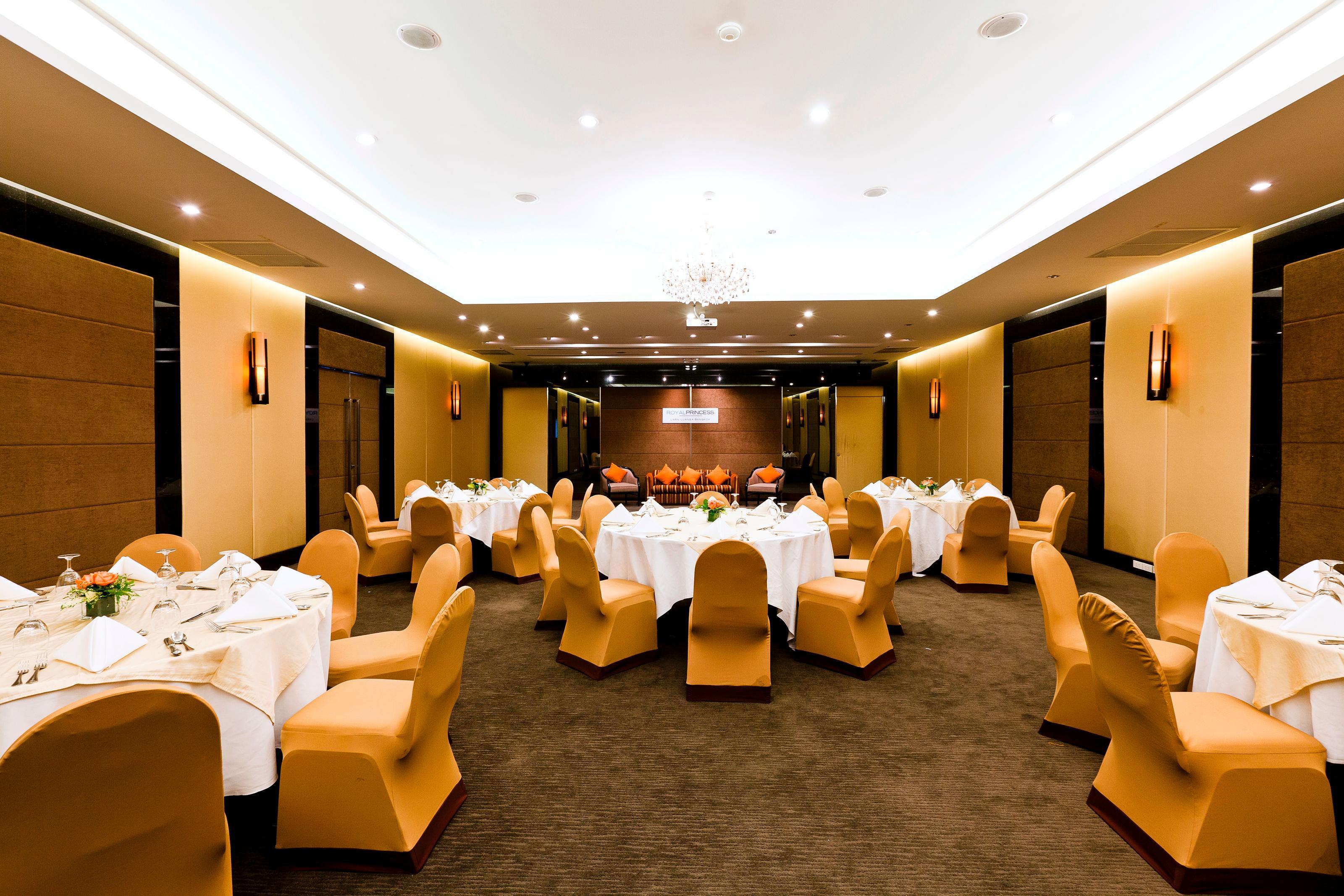 בנגקוק Royal Princess Larn Luang - Sha Extra Plus מראה חיצוני תמונה